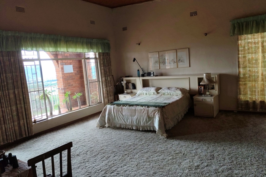 4 Bedroom Property for Sale in Hartbeespoort Rural North West